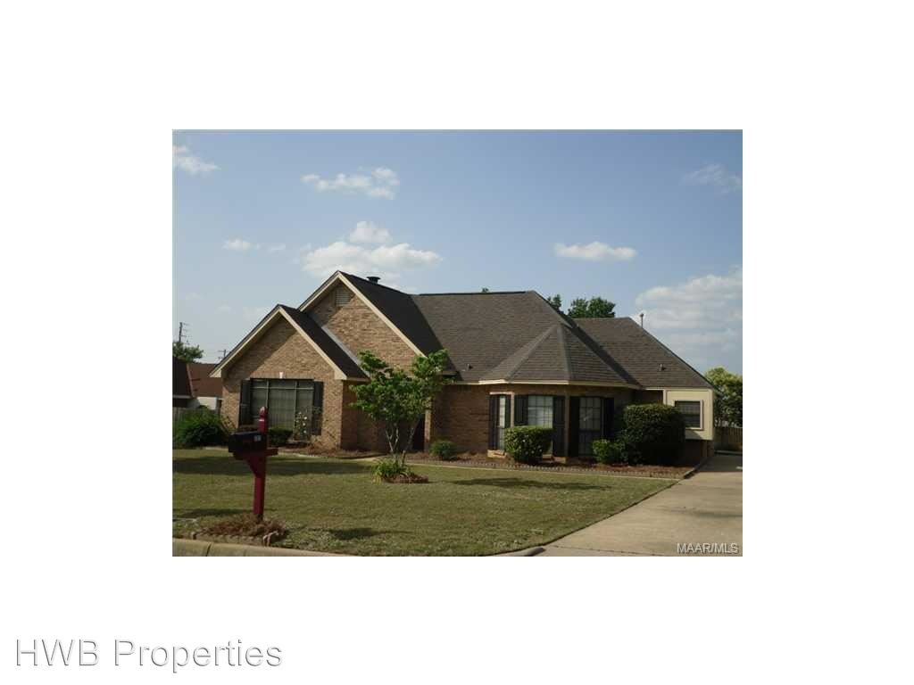 Primary Photo - 727 Summer Ln