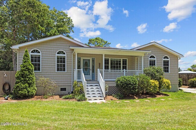 Foto del edificio - 221 Salty Shores Rd