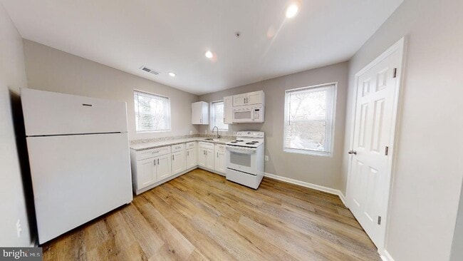 Building Photo - 8001 Garland Ave