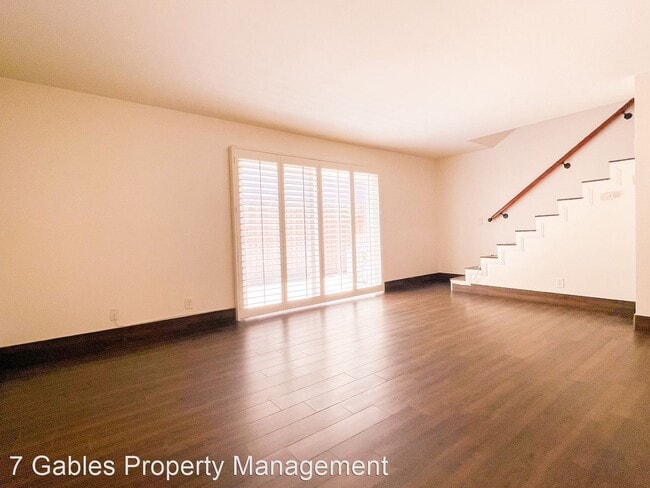 Foto del edificio - 2 br, 1.5 bath House - 636 E Birch St # B