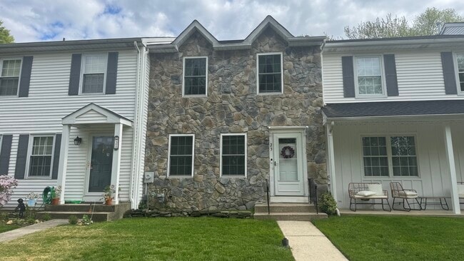 Building Photo - 23 Stafford Ct