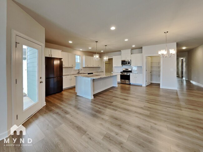 Foto del edificio - 279 Shadow Fls Dr