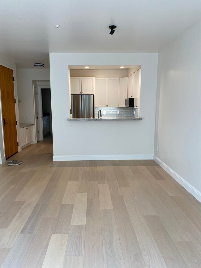 Building Photo - 1438 Filbert St