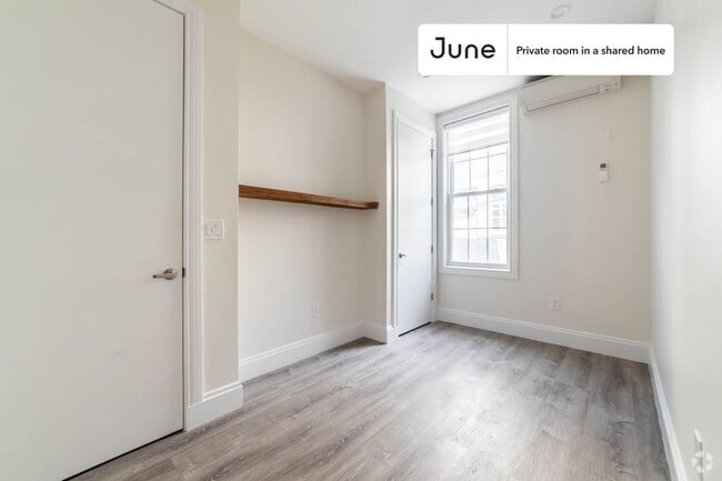 Building Photo - Private bedroom in 2 bed/1 bath Home