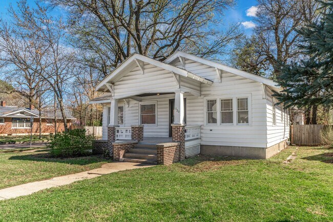 Foto del edificio - Available June 15!