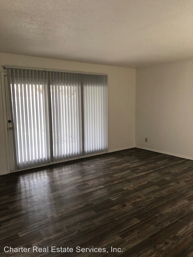 Foto del edificio - 1810 Azalea Dr