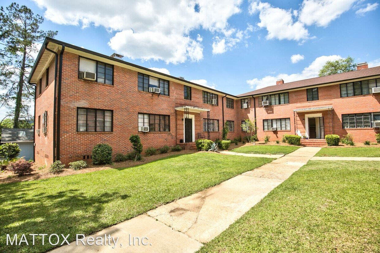 Primary Photo - 638-648 E Park Ave