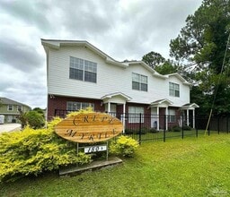 Building Photo - 150 S Crow Rd