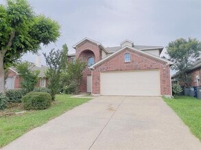Building Photo - 1210 Antoinette Dr