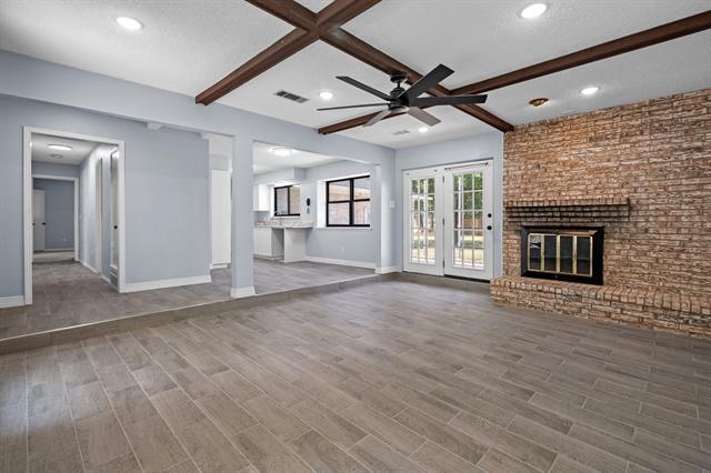 Building Photo - 1801 Ridgecrest Dr