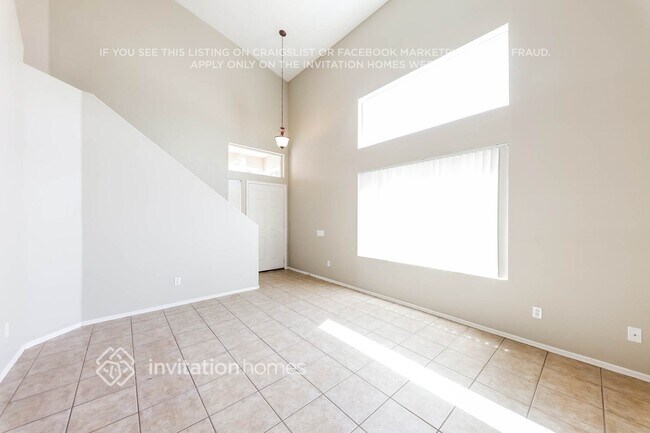 Foto del edificio - 3128 N 130th Ln