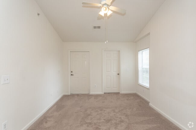 2HAB, 2BA - 1.025 ft² - The Regency Apartment Homes