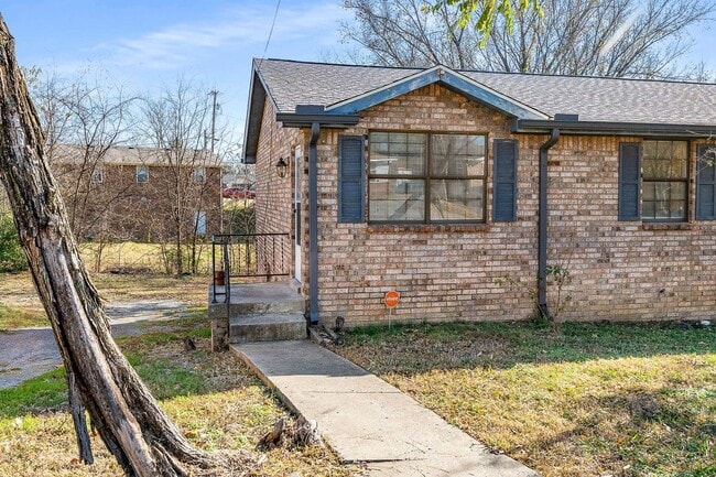 Foto del edificio - 4558 Brooke Valley Dr