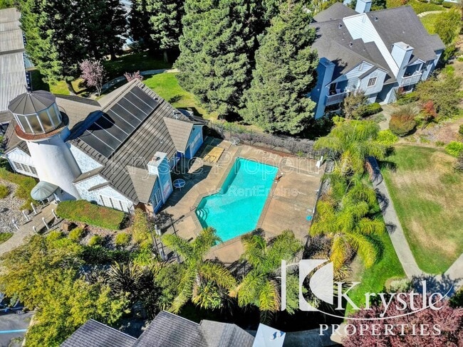 Building Photo - 285 Lighthouse Dr