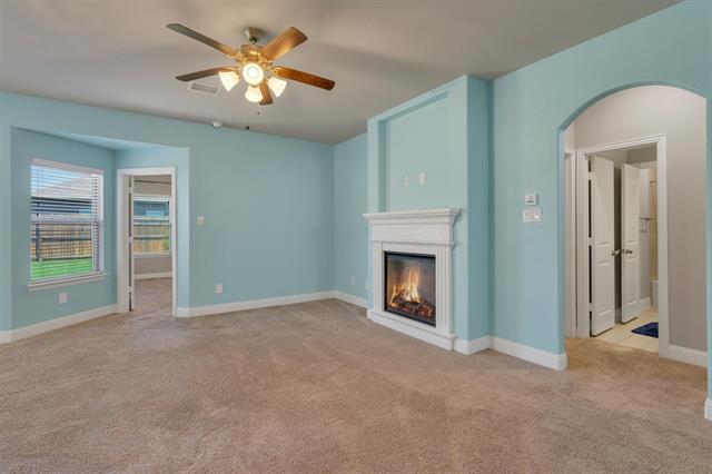 Building Photo - 693 Navasota Dr