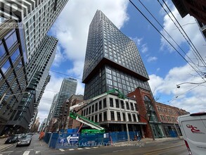 Building Photo - 100 Queen St E