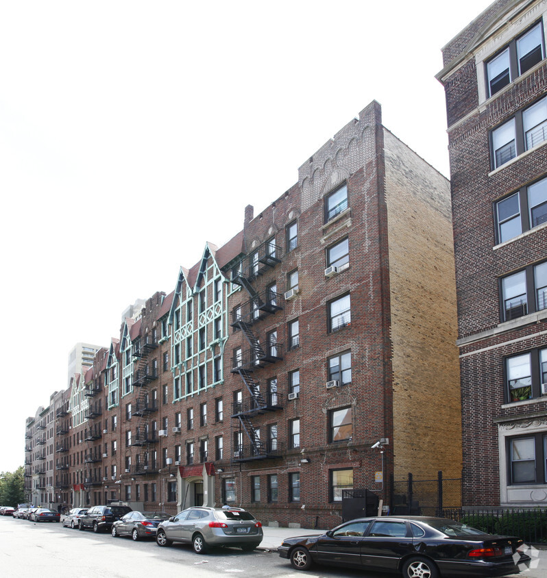 Primary Photo - 916-922 Carroll St