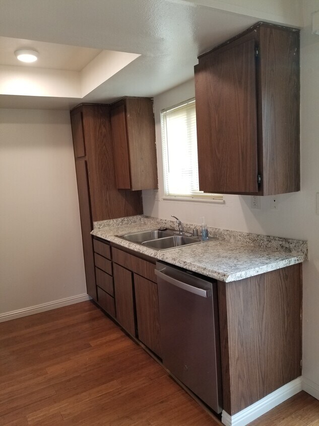 Kitchen - 2438 S Nadine St