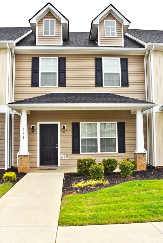 Foto principal - Gorgeous M'boro townhome close to I-24. Mu...