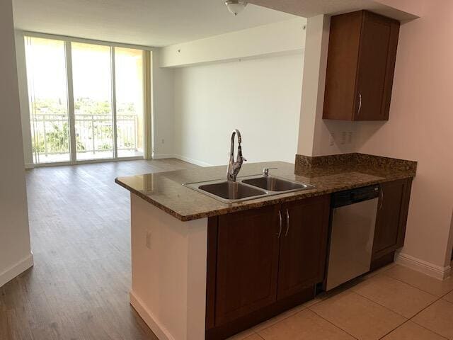 Foto del edificio - 450 N Federal Hwy