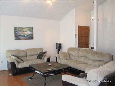 Building Photo - 3702 Echo Grove Ln