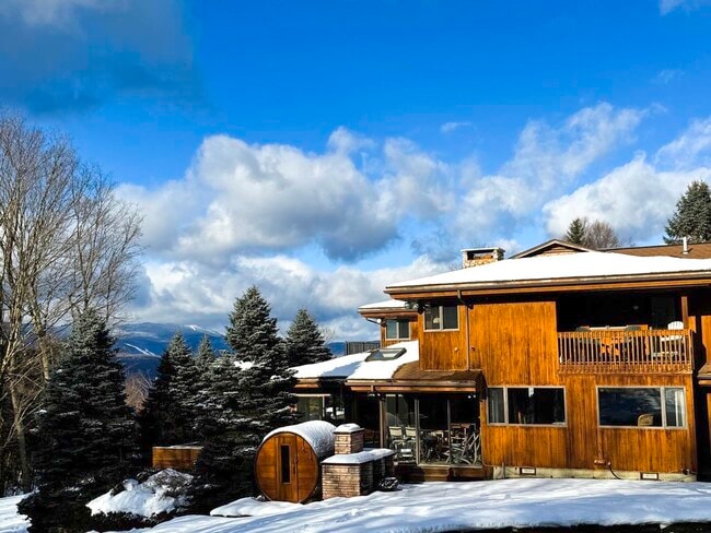 Building Photo - 458 Cider Mountain Rd
