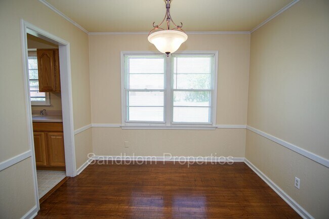 Building Photo - For Lease | Midtown Tulsa | Available Now