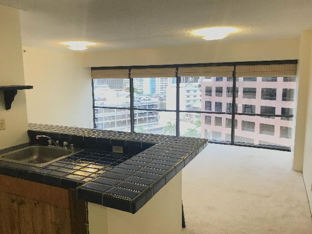 Foto del edificio - 1088 Bishop St