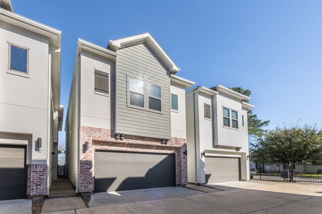 Foto del edificio - 806 Thornton Rd