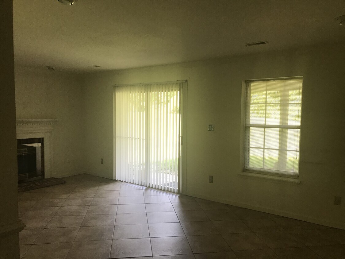 21148 Twinridge Sq, Sterling, VA 20164 Townhome Rentals in Sterling