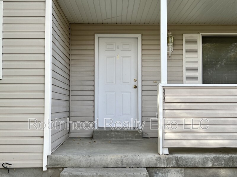 Primary Photo - 315 Spring Creek Pkwy