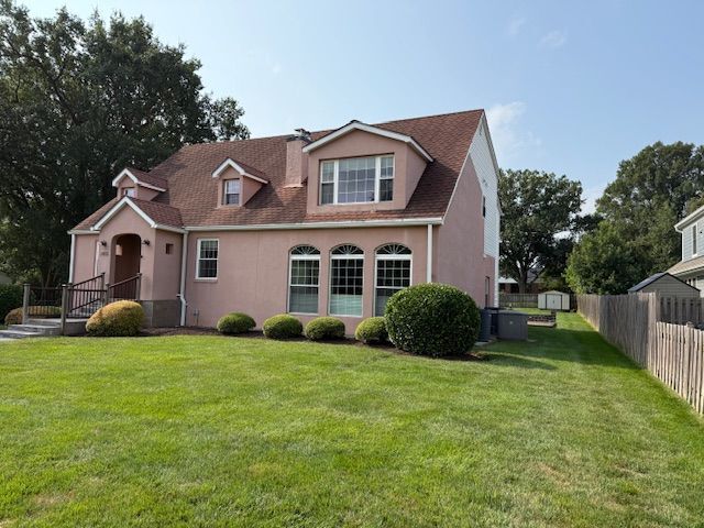 Foto principal - 3405 Clayborne Ave