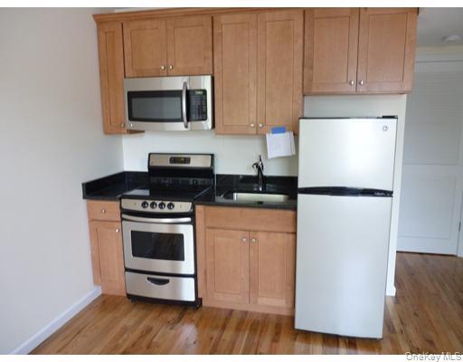 Foto del edificio - 122 Main St