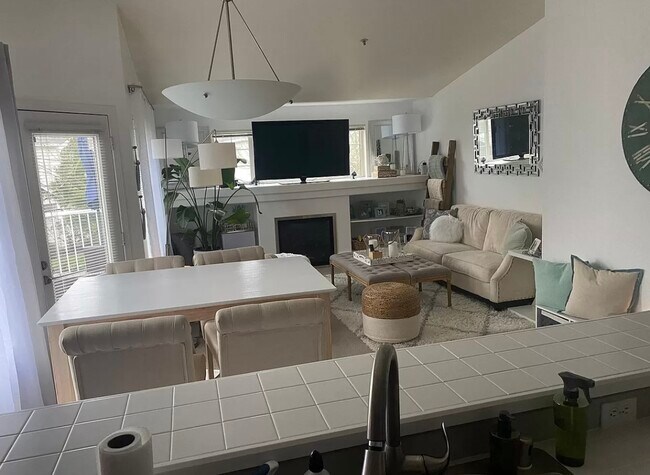 Foto del edificio - 5400 Harbour Pointe Blvd