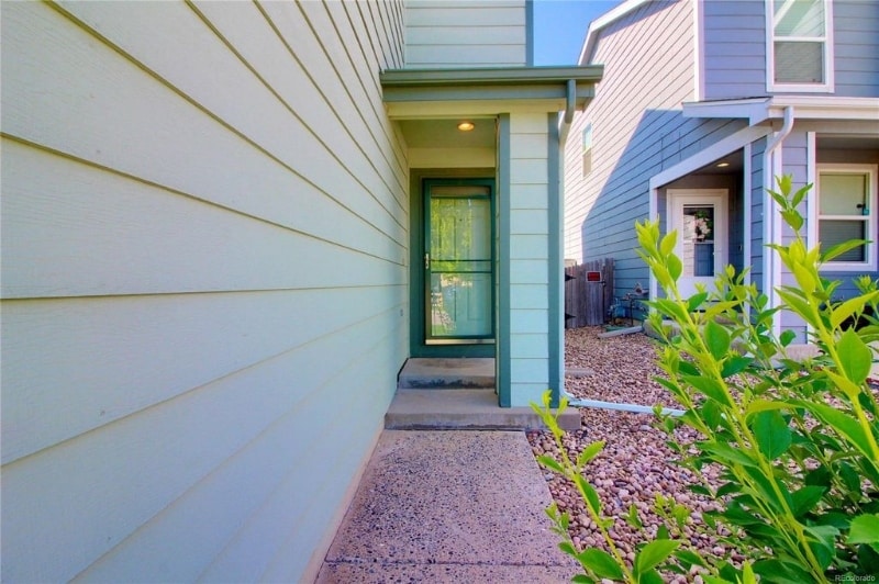 Primary Photo - 2466 E 110th Pl