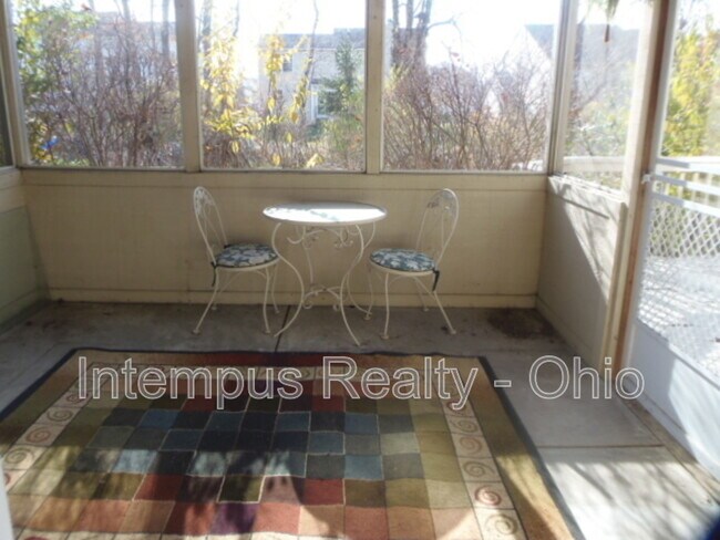 Foto del edificio - 516 Ironhorse Dr