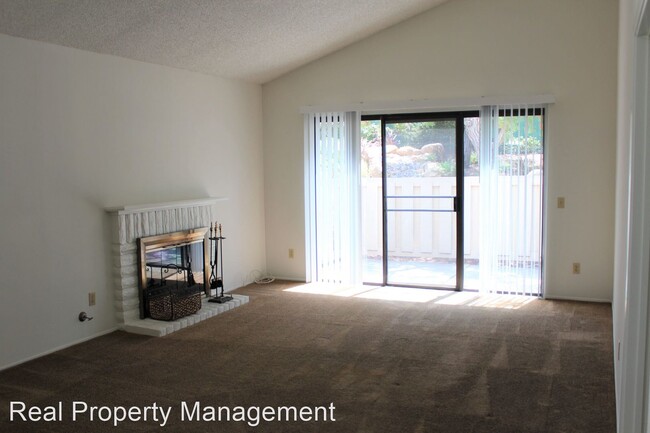 Building Photo - 3 br, 2 bath House - 4711 AMBERWOOD COURT