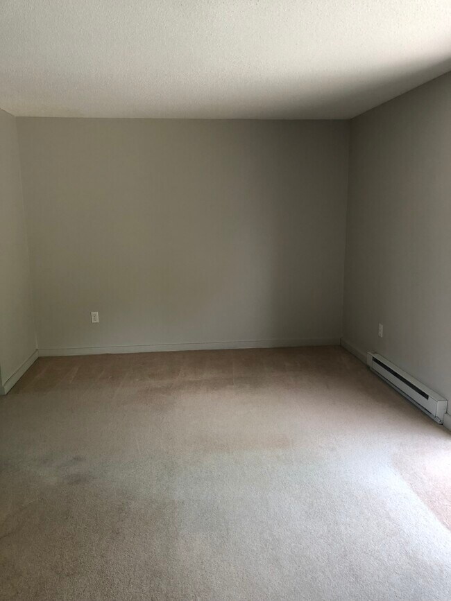 Foto del edificio - 1473 Stafford Rd