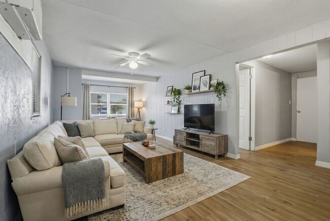 Foto del edificio - 1105 S Prospect Ave