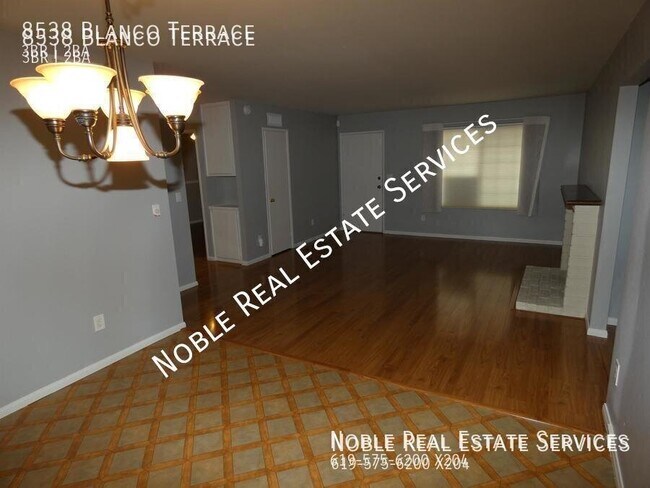Foto del edificio - 8538 Blanco Terrace