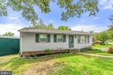 Foto principal - 8815 Benham St