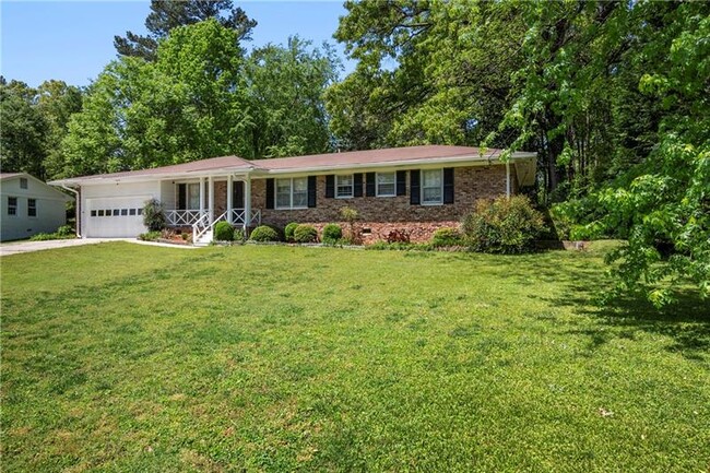 Foto del edificio - 4622 Chamblee Dunwoody Rd