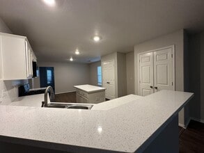 Building Photo - 1034 Junction Ct
