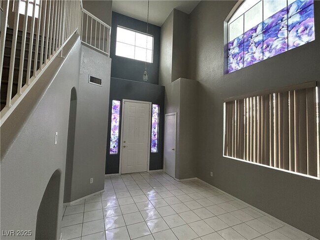 Building Photo - 861 Clear Diamond Ave