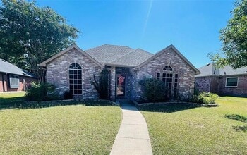 Building Photo - 2902 Goldenwave Dr
