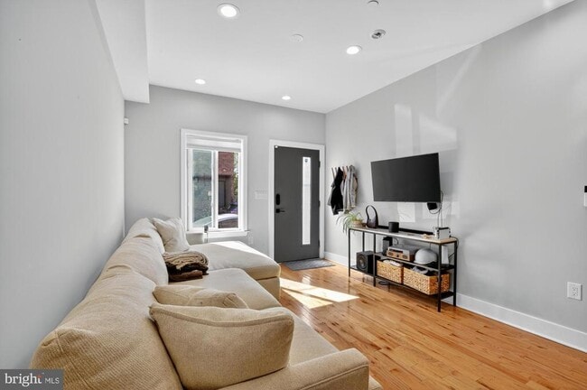 Foto del edificio - 427 W Norris St