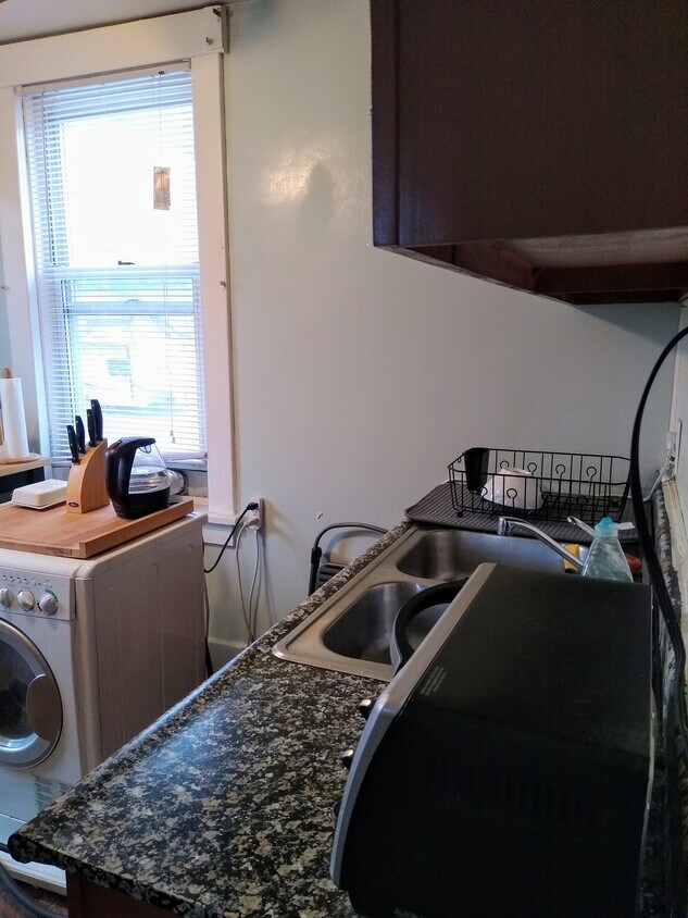 Foto principal - 807 11th St