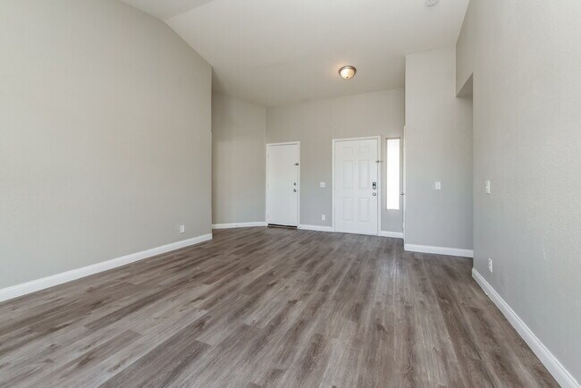 Foto del edificio - 3219 Lost Mesa Ct