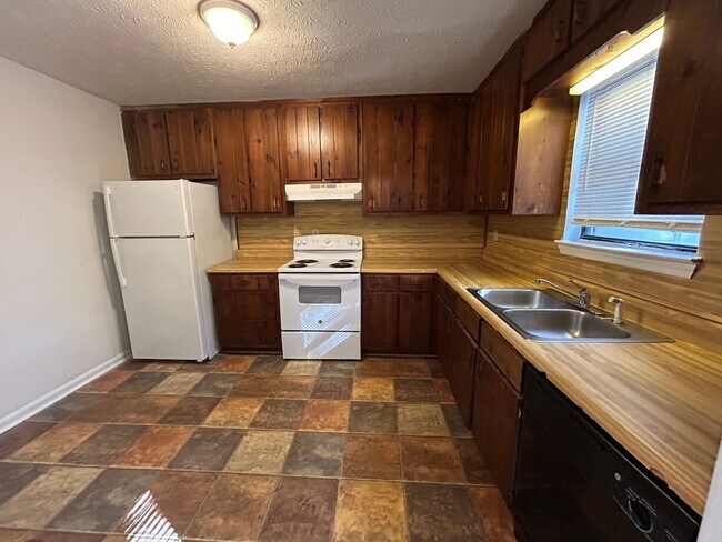 Foto del edificio - 8823 W Hills Ct