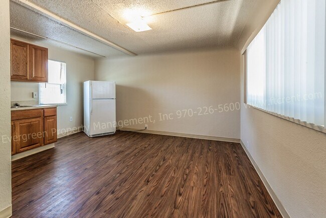 Foto del edificio - 161 S Lincoln Ave